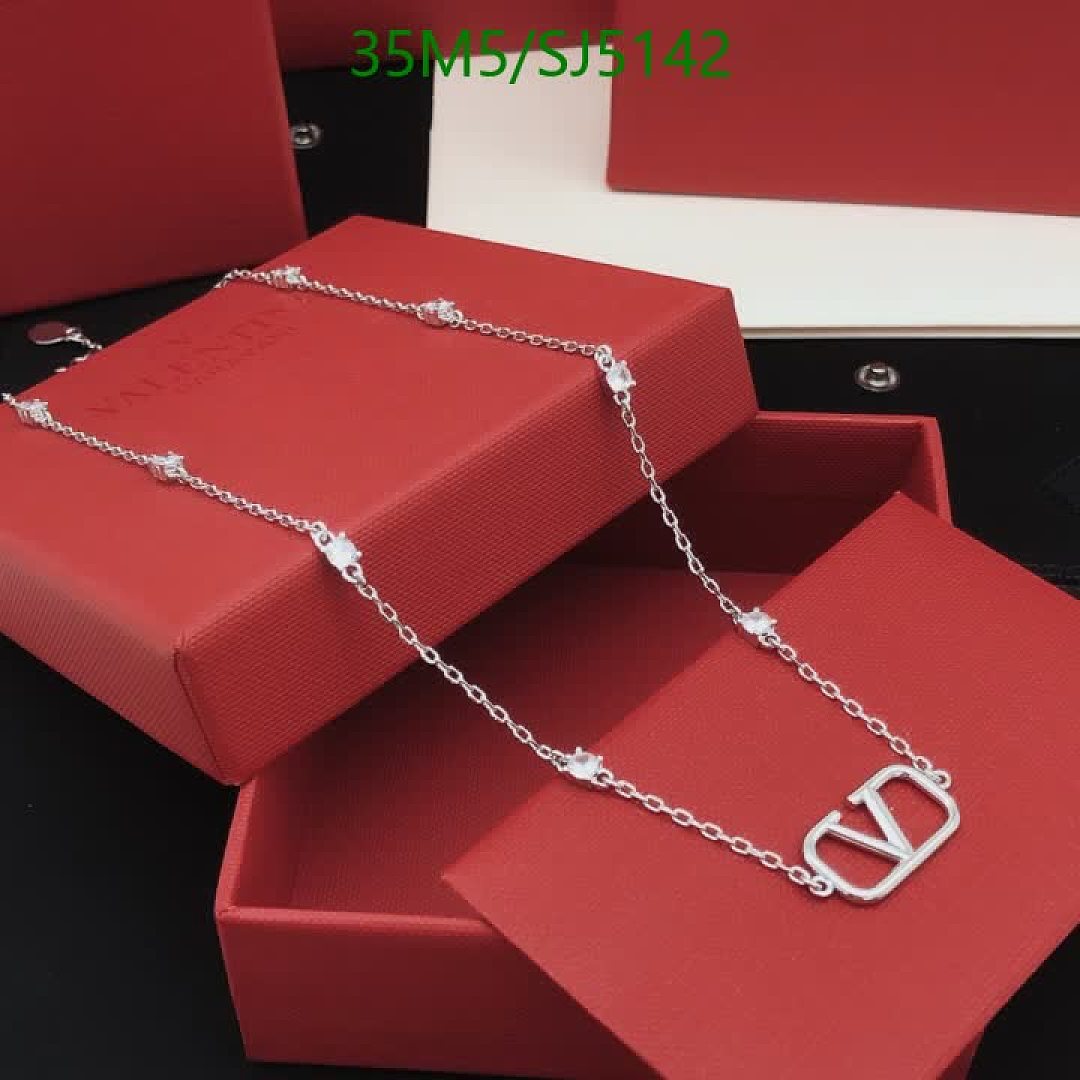 Valentino-Jewelry Code: SJ5142 $: 35USD