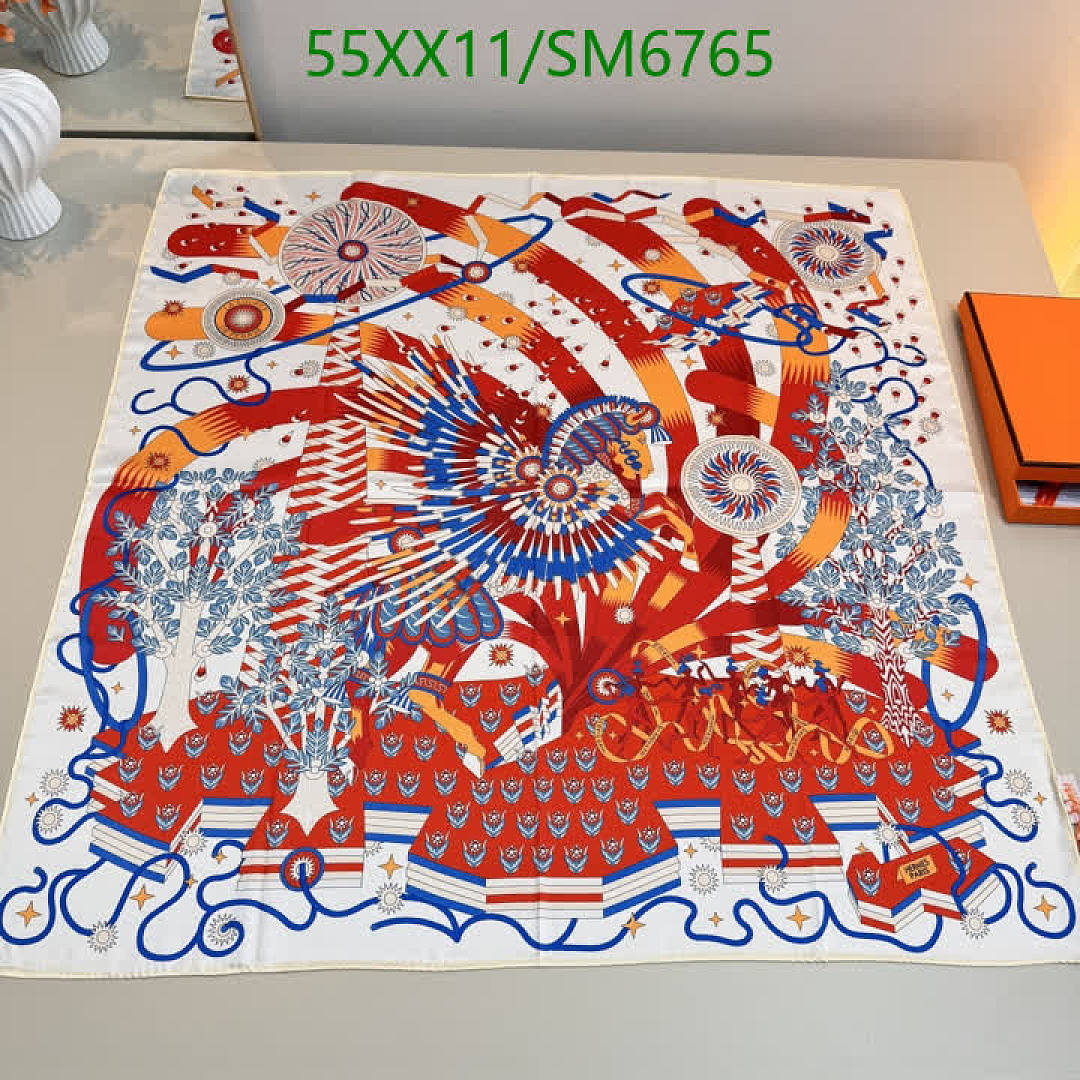 Hermes-Scarf Code: SM6765 $: 55USD