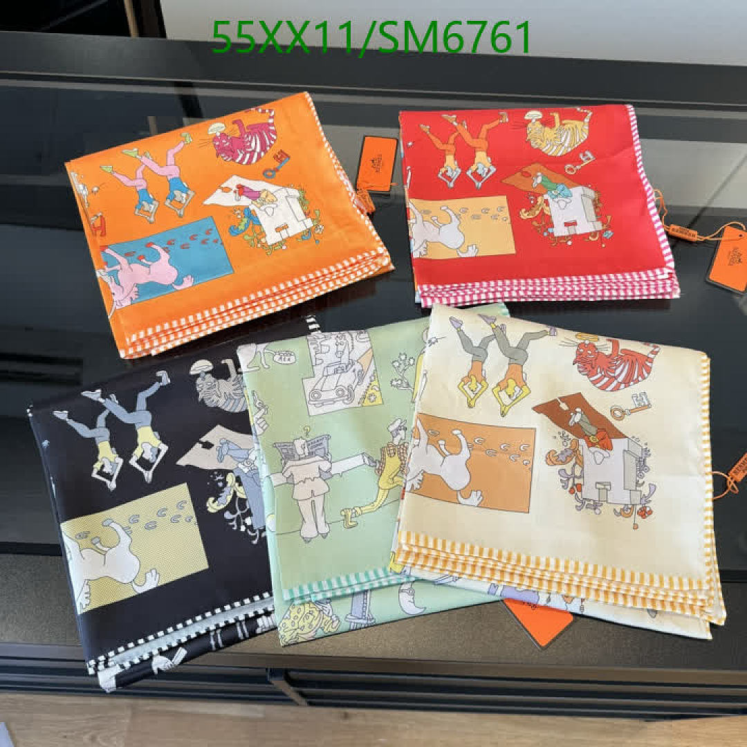 Hermes-Scarf Code: SM6761 $: 55USD