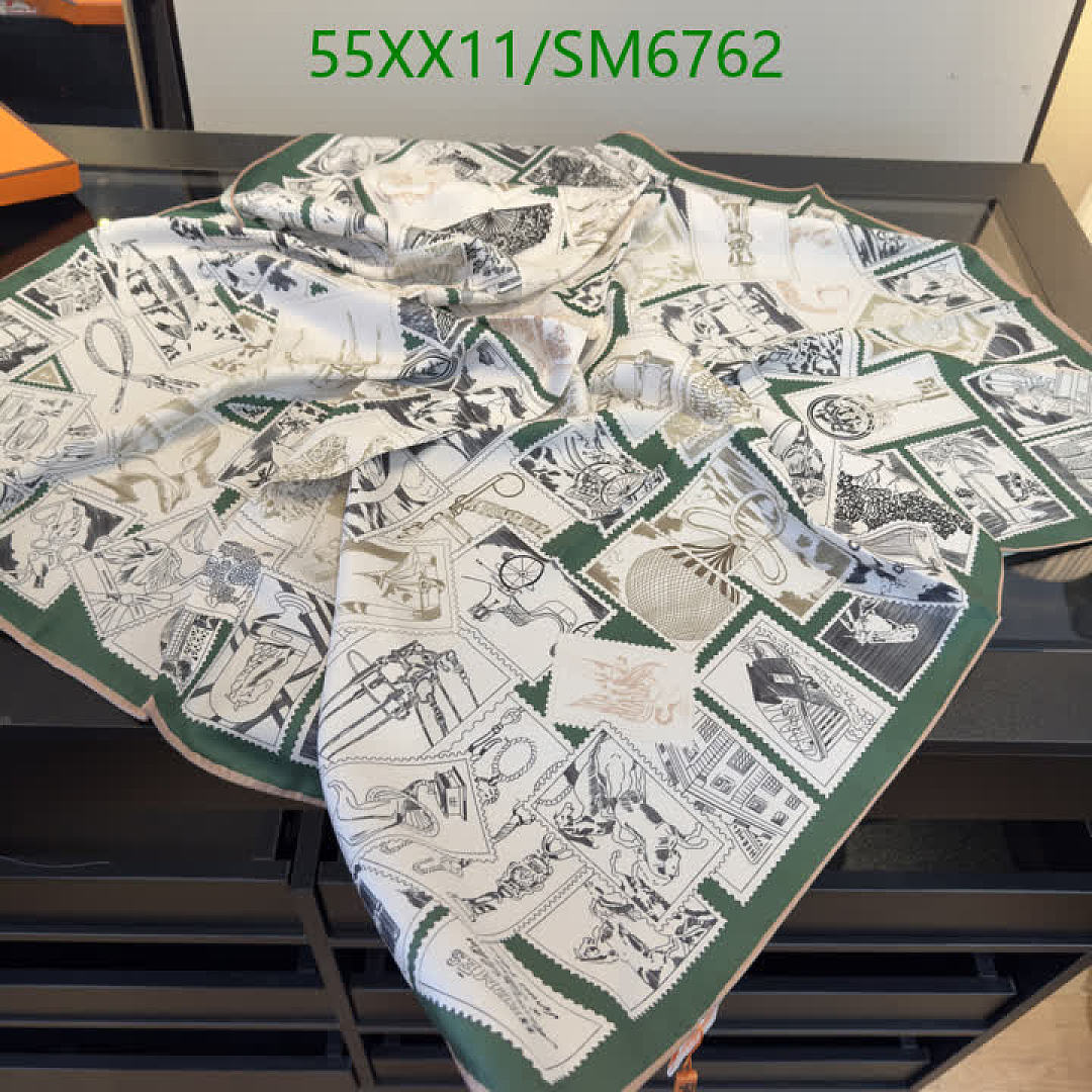 Hermes-Scarf Code: SM6762 $: 55USD