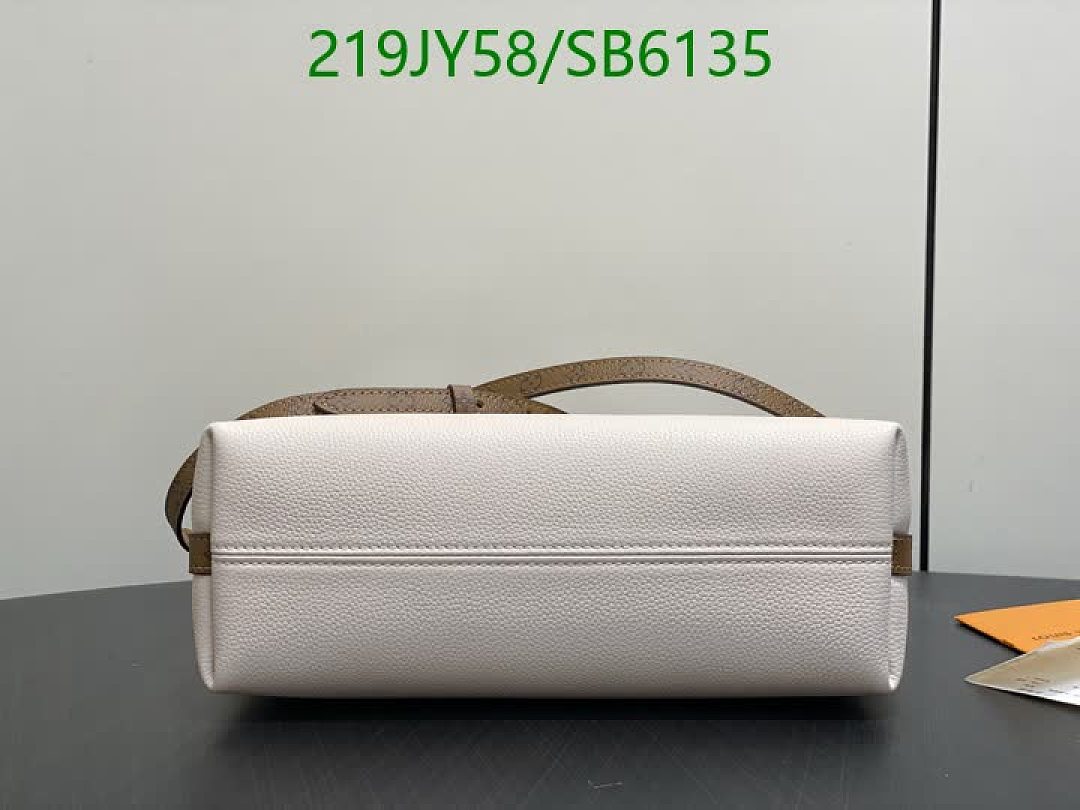 LV-Bag-Mirror Quality Code: SB6135 $: 219USD