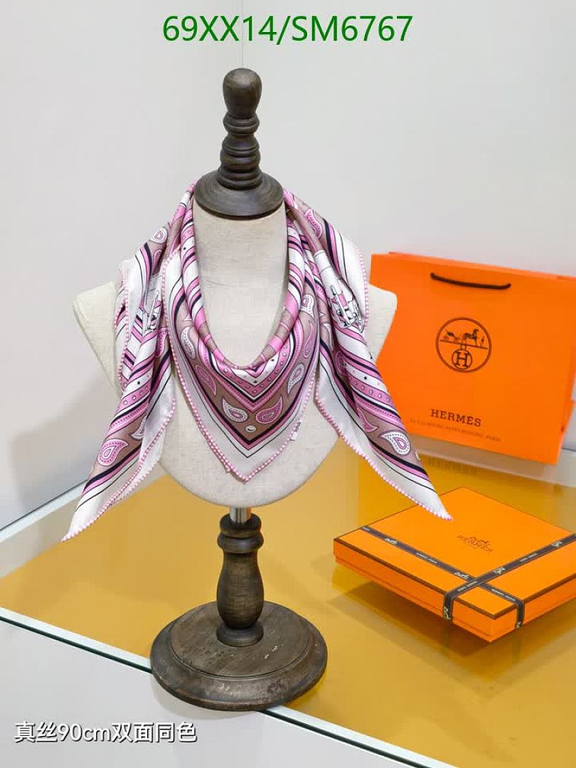 Hermes-Scarf Code: SM6767 $: 69USD