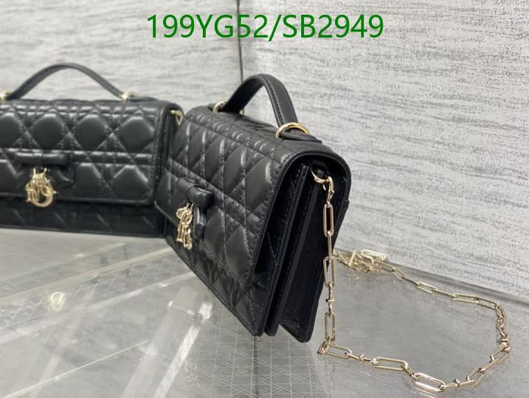 Dior-Bag-Mirror Quality Code: SB2949 $: 199USD