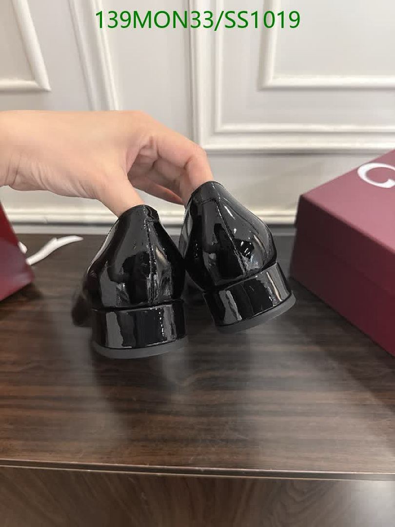 Gucci-Women Shoes Code: SS1019 $: 139USD