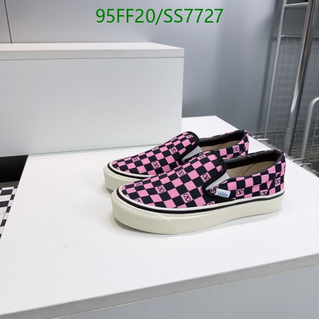 Valentino-Men shoes Code: SS7727 $: 95USD