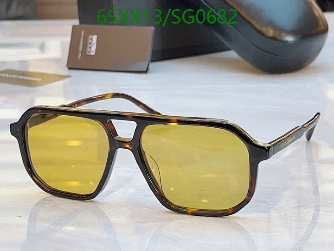 D&G-Glasses Code: SG0682 $: 65USD