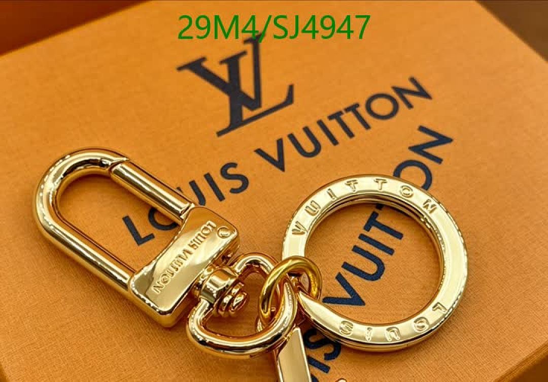 LV-Key pendant Code: SJ4947 $: 29USD