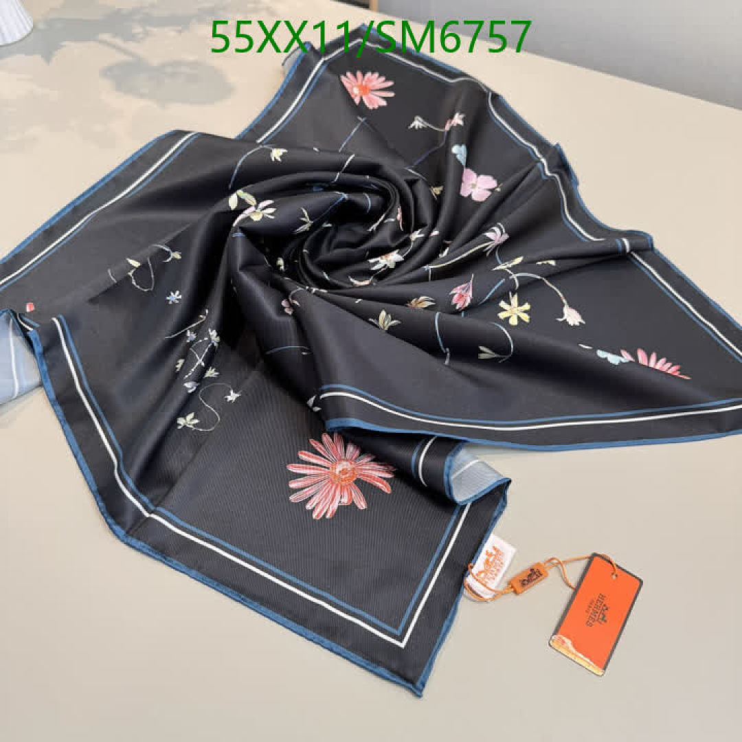 Hermes-Scarf Code: SM6757 $: 55USD