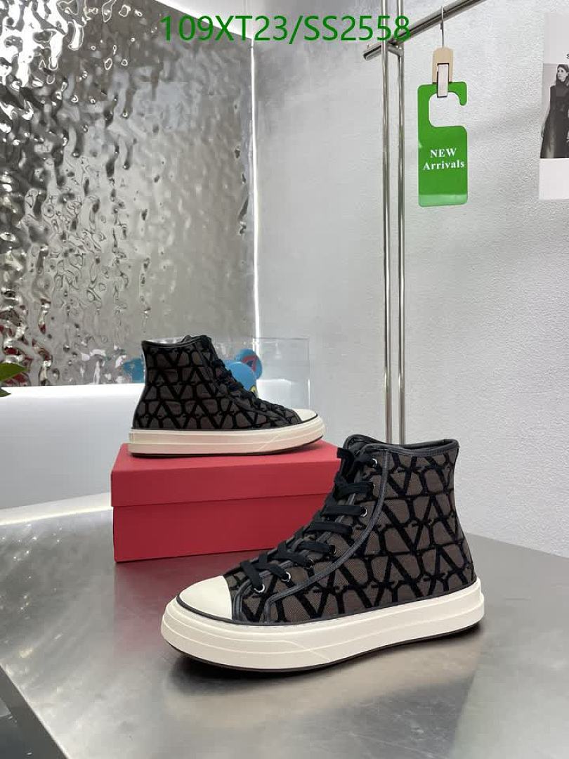 Valentino-Men shoes Code: SS2558 $: 109USD