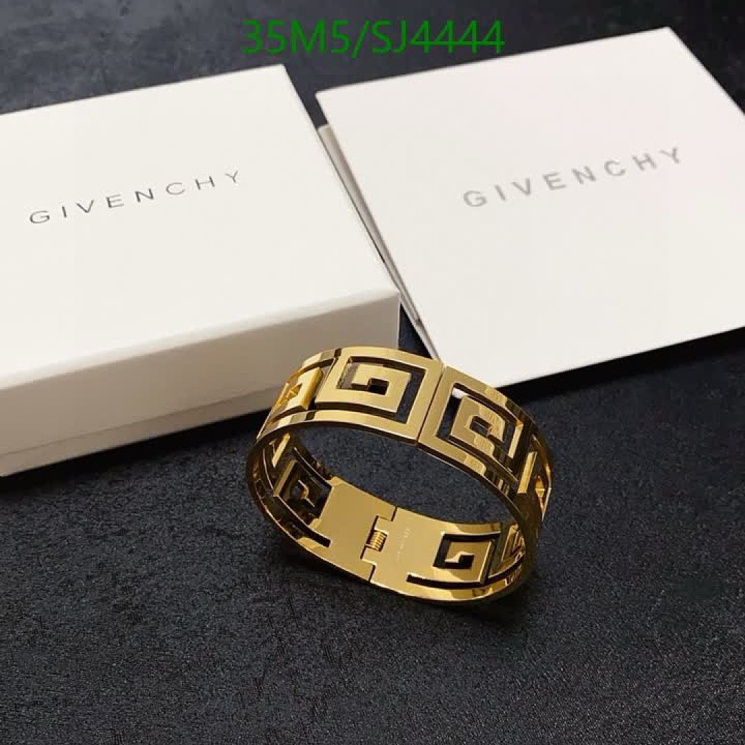 Givenchy-Jewelry Code: SJ4444 $: 35USD