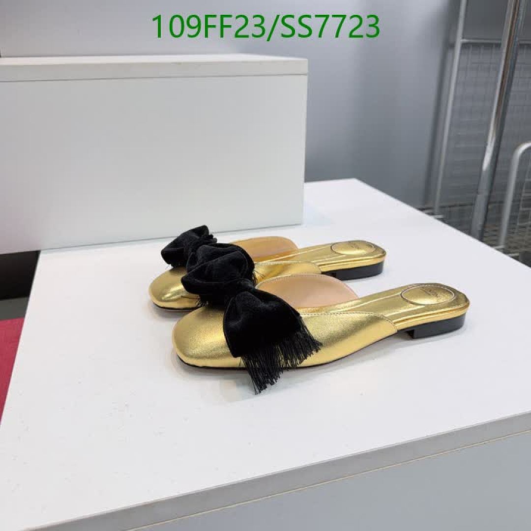 Valentino-Women Shoes Code: SS7723 $: 109USD