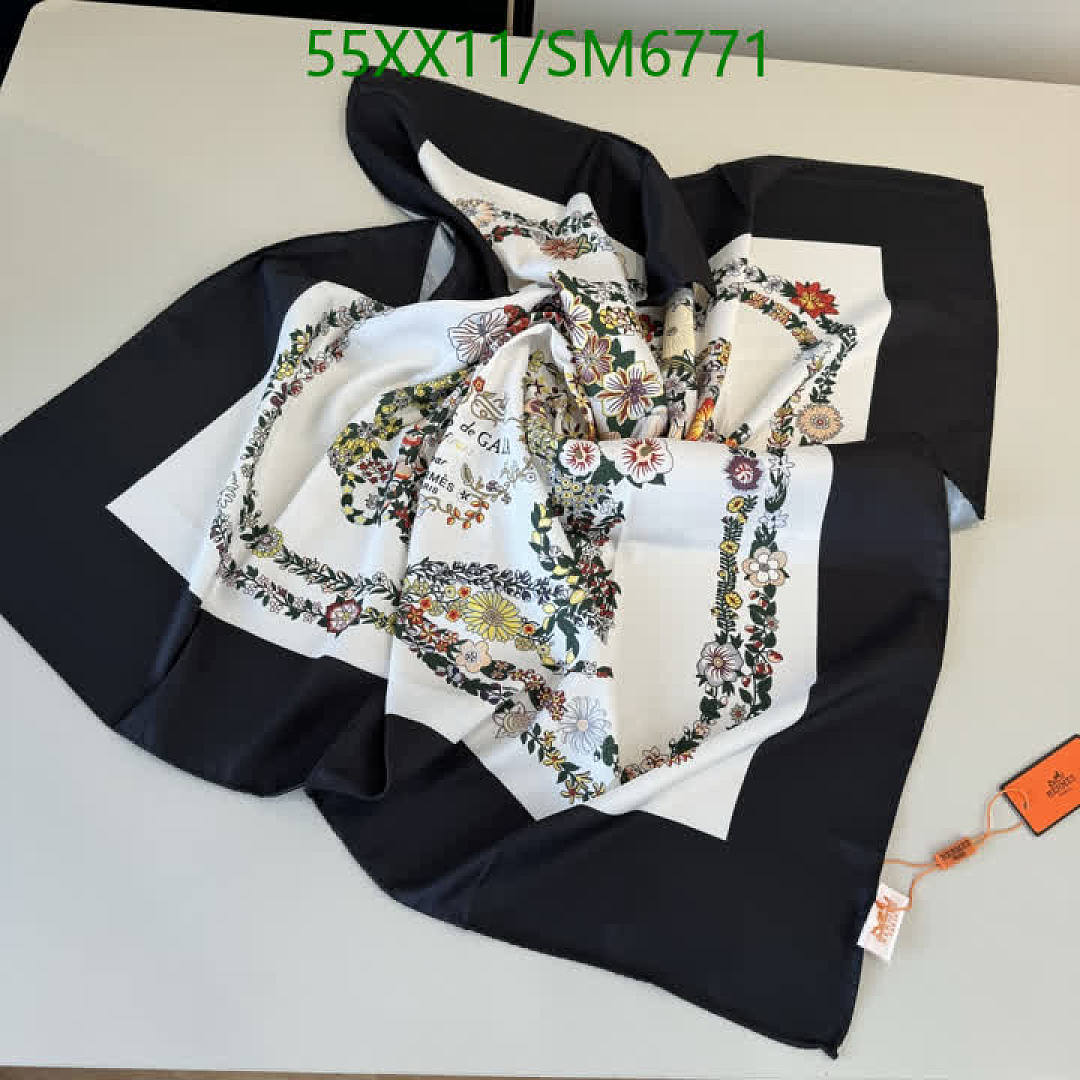 Hermes-Scarf Code: SM6771 $: 55USD