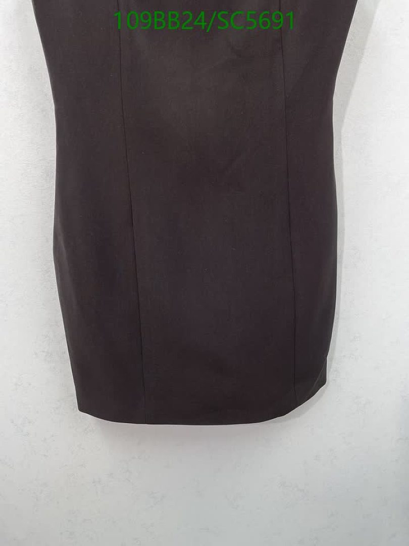 Chanel-Clothing Code: SC5691 $: 109USD