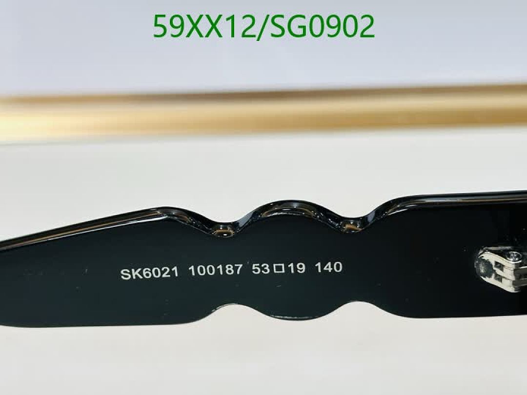 Swarovski-Glasses Code: SG0902 $: 59USD