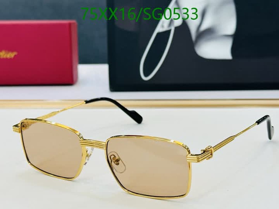 Cartier-Glasses Code: SG0533 $: 75USD