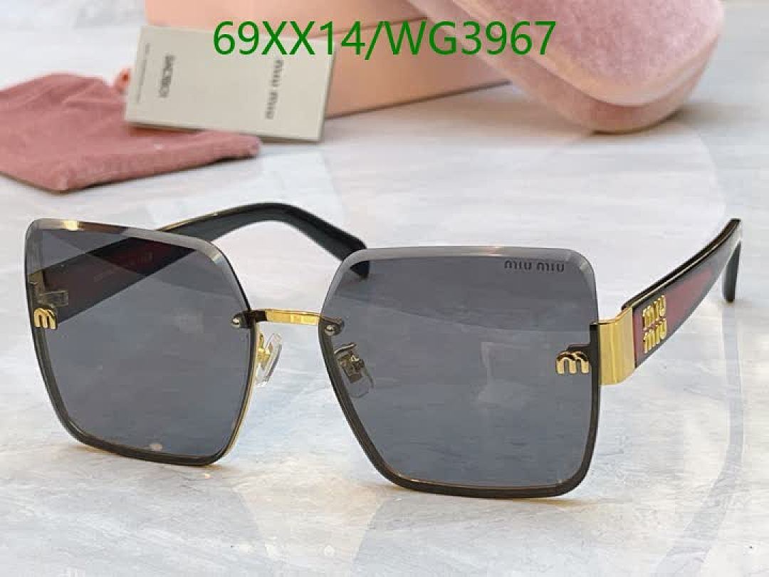 Miu Miu-Glasses Code: WG3967 $: 69USD