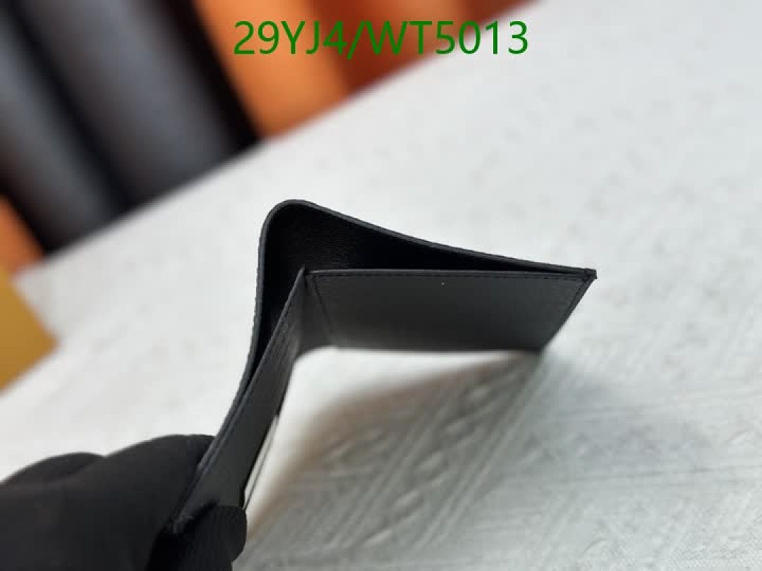 LV-Wallet-4A Quality Code: WT5013 $: 29USD