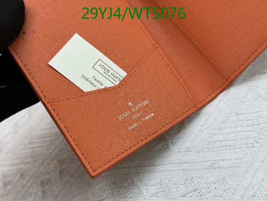 LV-Wallet-4A Quality Code: WT5076 $: 29USD
