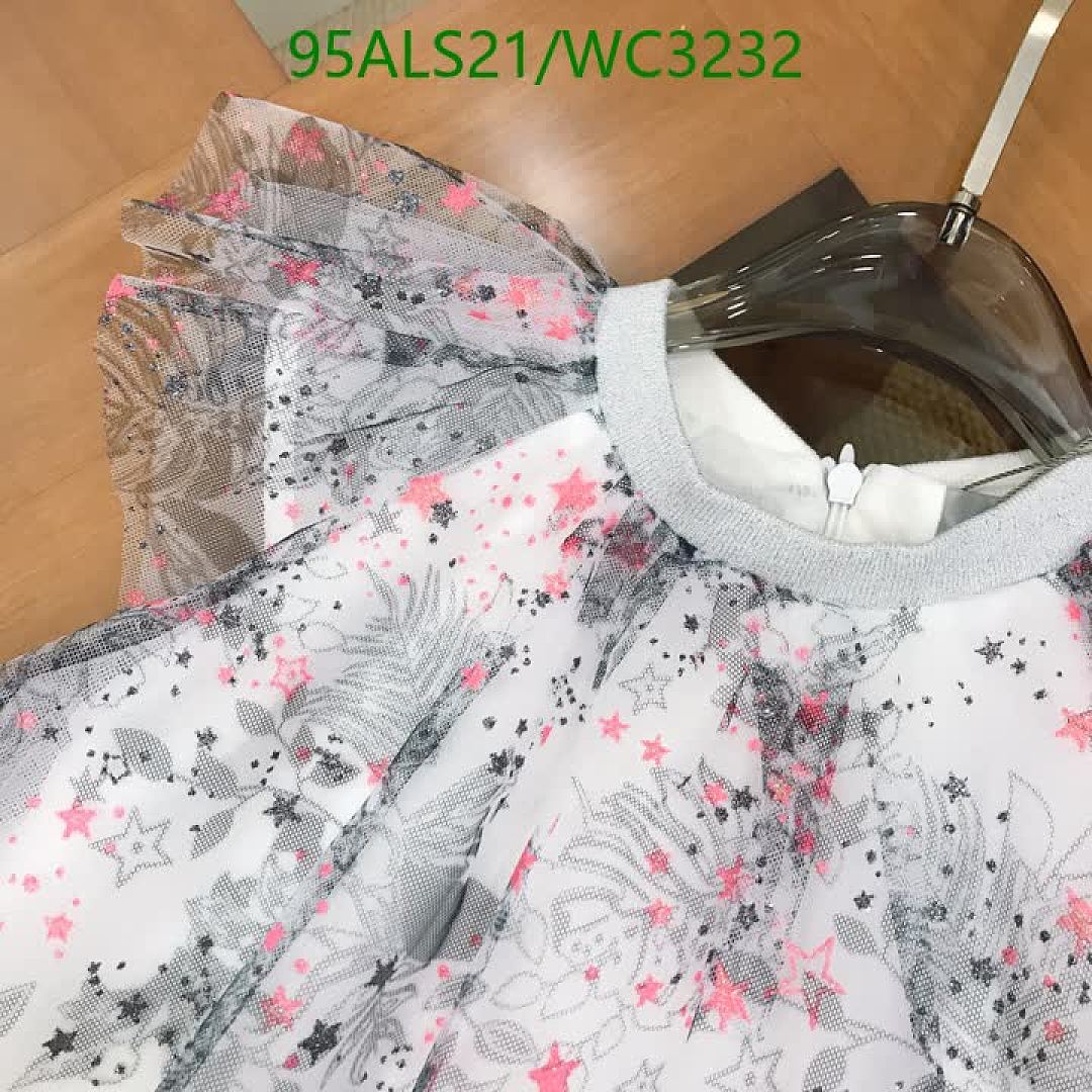 Dior-Kids clothing Code: WC3232 $: 95USD