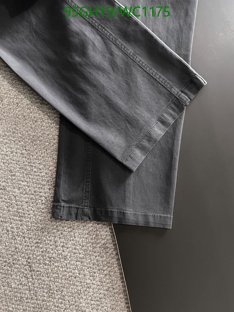 Burberry-Clothing Code: WC1175 $: 95USD