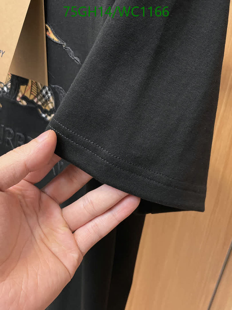Burberry-Clothing Code: WC1166 $: 75USD
