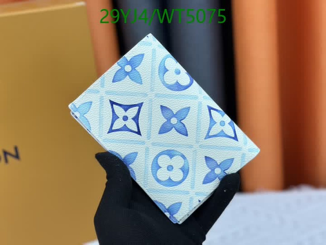 LV-Wallet-4A Quality Code: WT5075 $: 29USD