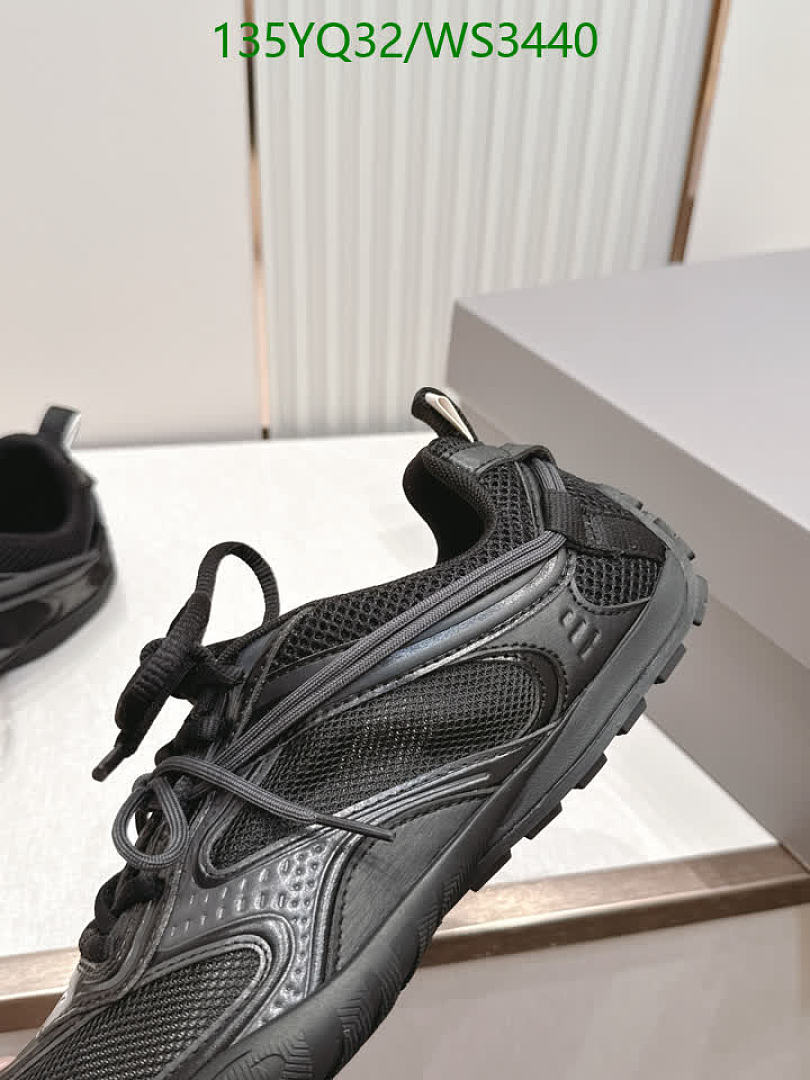 Balenciaga-Women Shoes Code: WS3440 $: 135USD