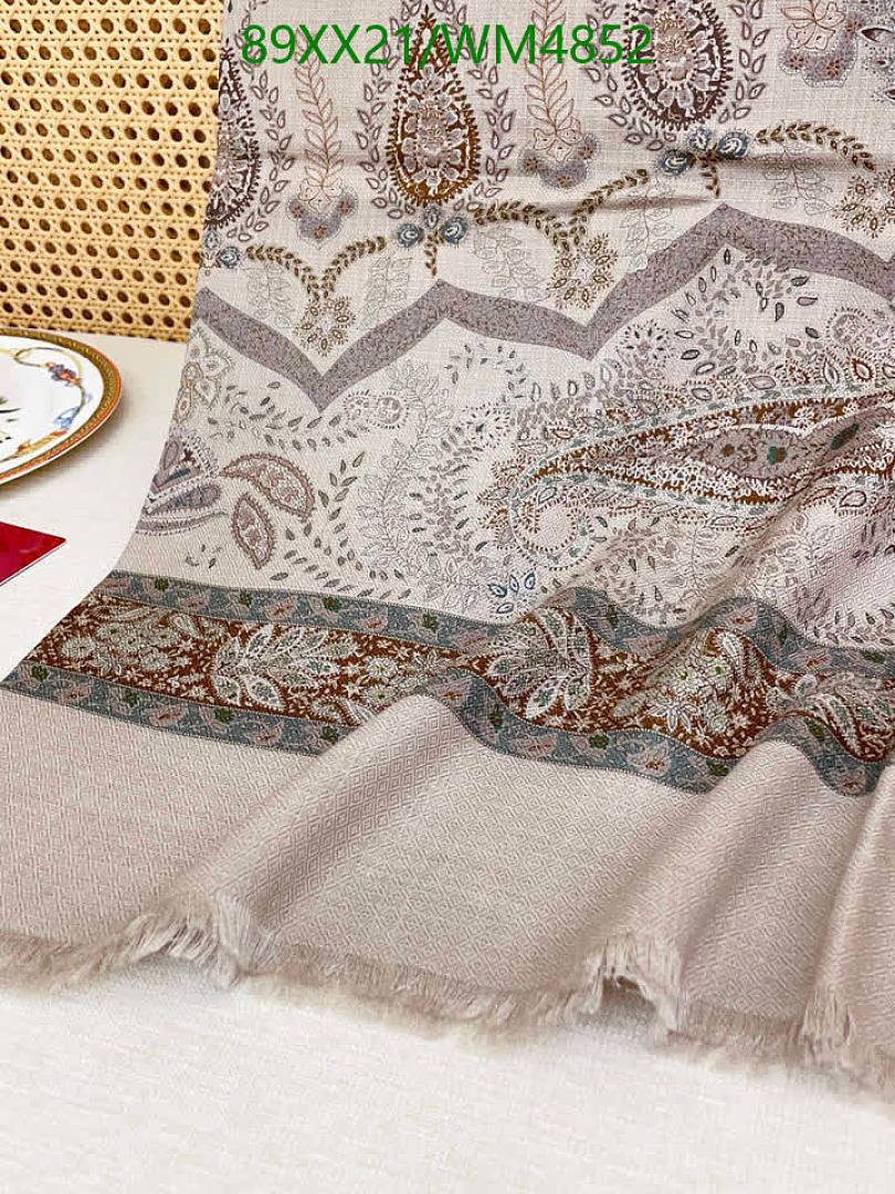 Loro Piana-Scarf Code: WM4852 $: 89USD
