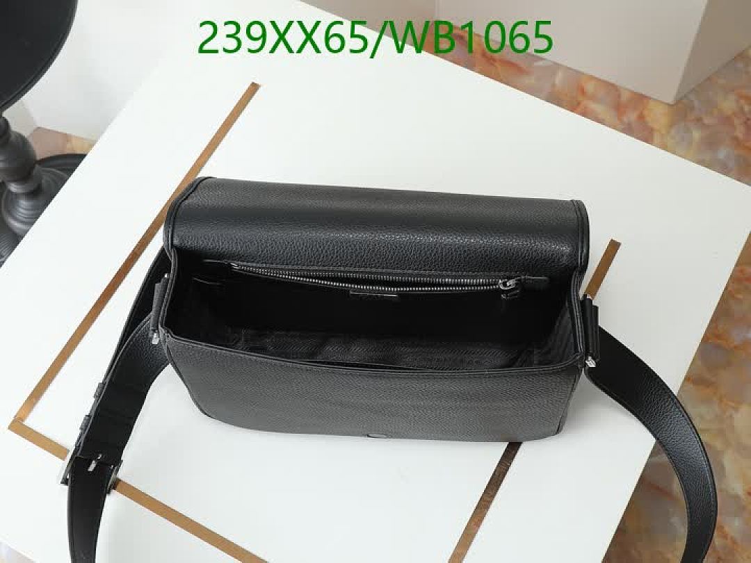 Prada-Bag-Mirror Quality Code: WB1065 $: 239USD