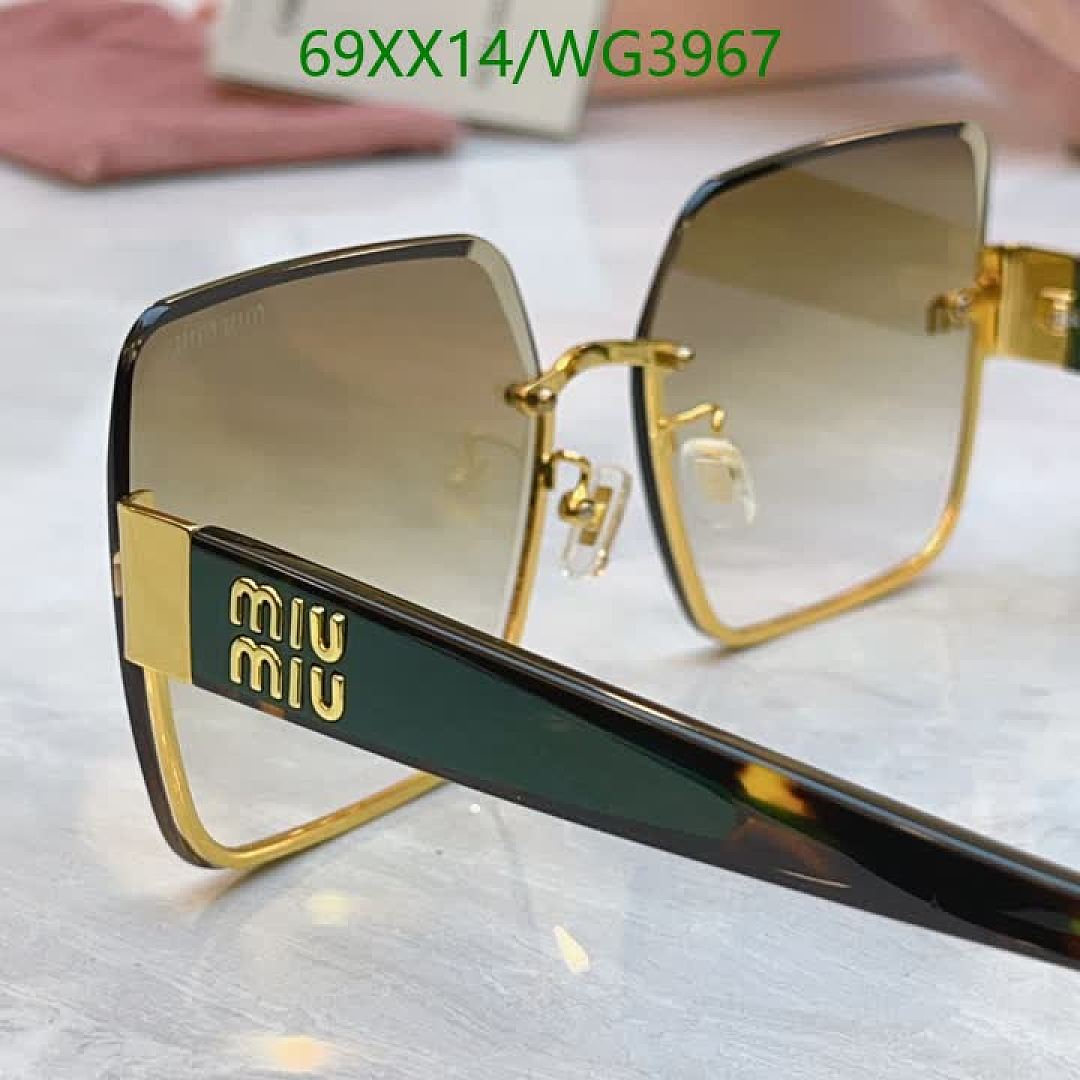 Miu Miu-Glasses Code: WG3967 $: 69USD