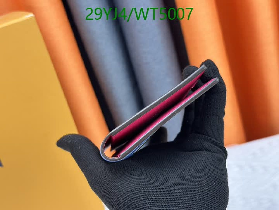 LV-Wallet-4A Quality Code: WT5007 $: 29USD
