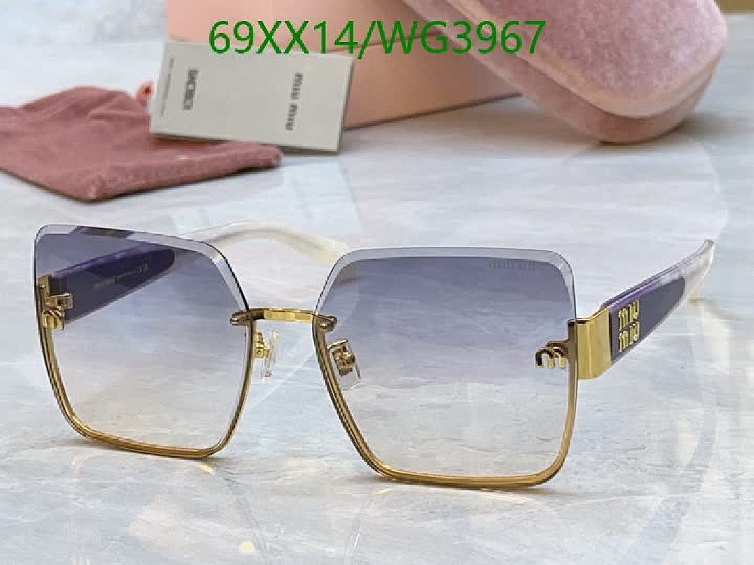 Miu Miu-Glasses Code: WG3967 $: 69USD