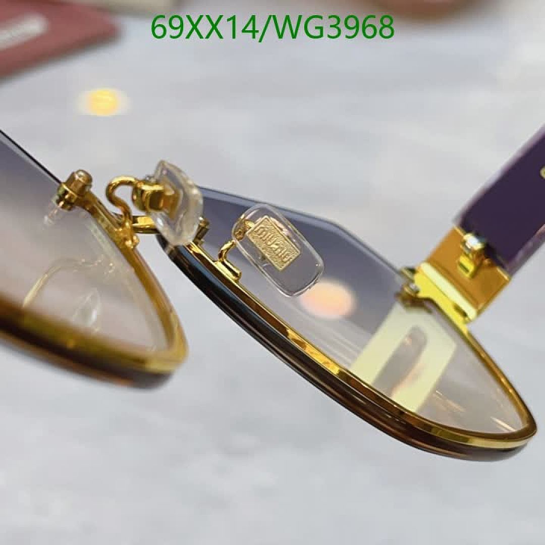 Miu Miu-Glasses Code: WG3968 $: 69USD