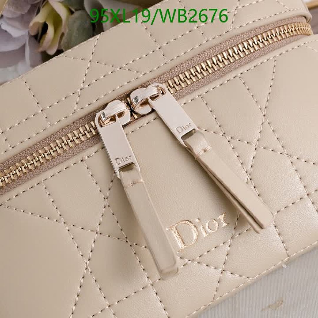 Dior-Bag-4A Quality Code: WB2676 $: 95USD