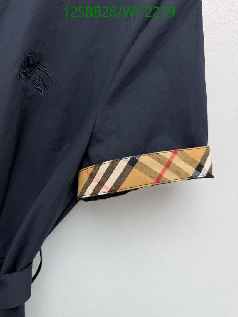 Burberry-Clothing Code: WC2239 $: 125USD