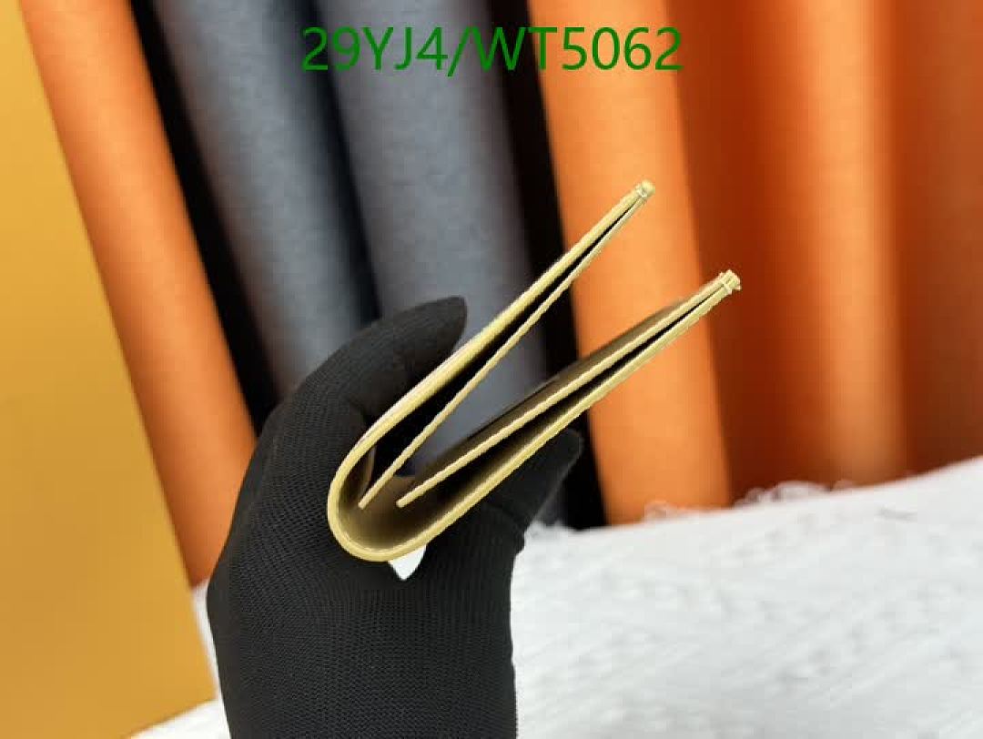 LV-Wallet-4A Quality Code: WT5062 $: 29USD