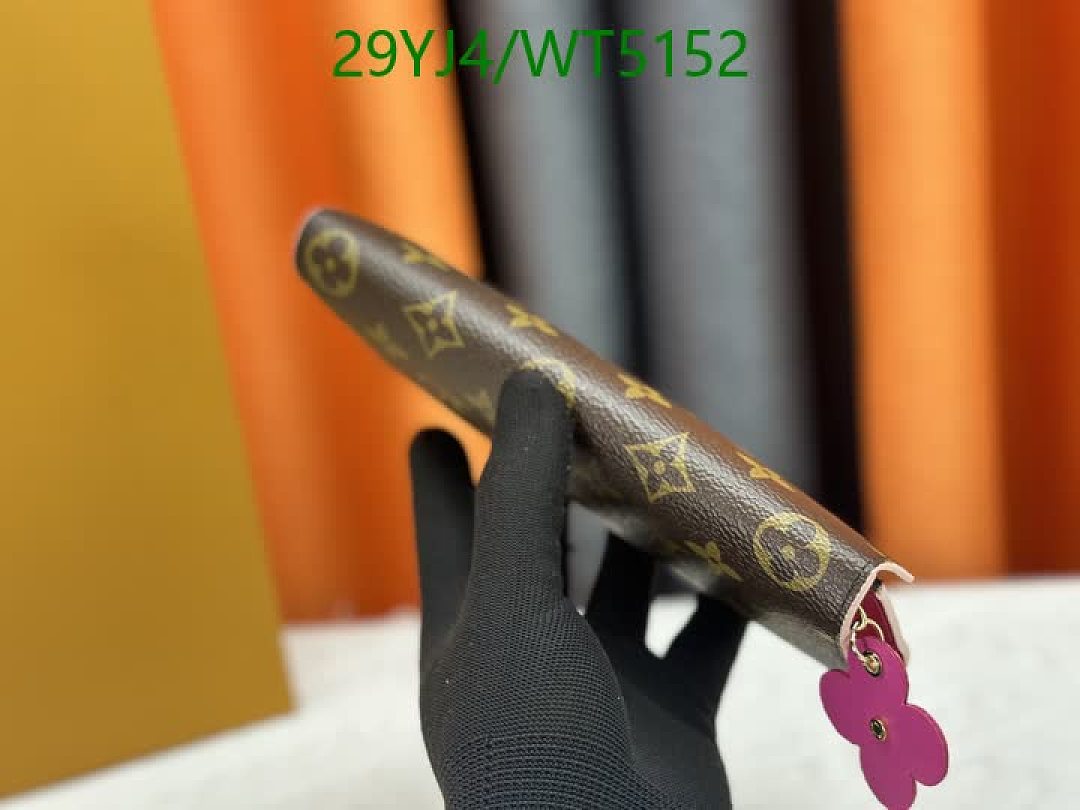 LV-Wallet-4A Quality Code: WT5152 $: 29USD