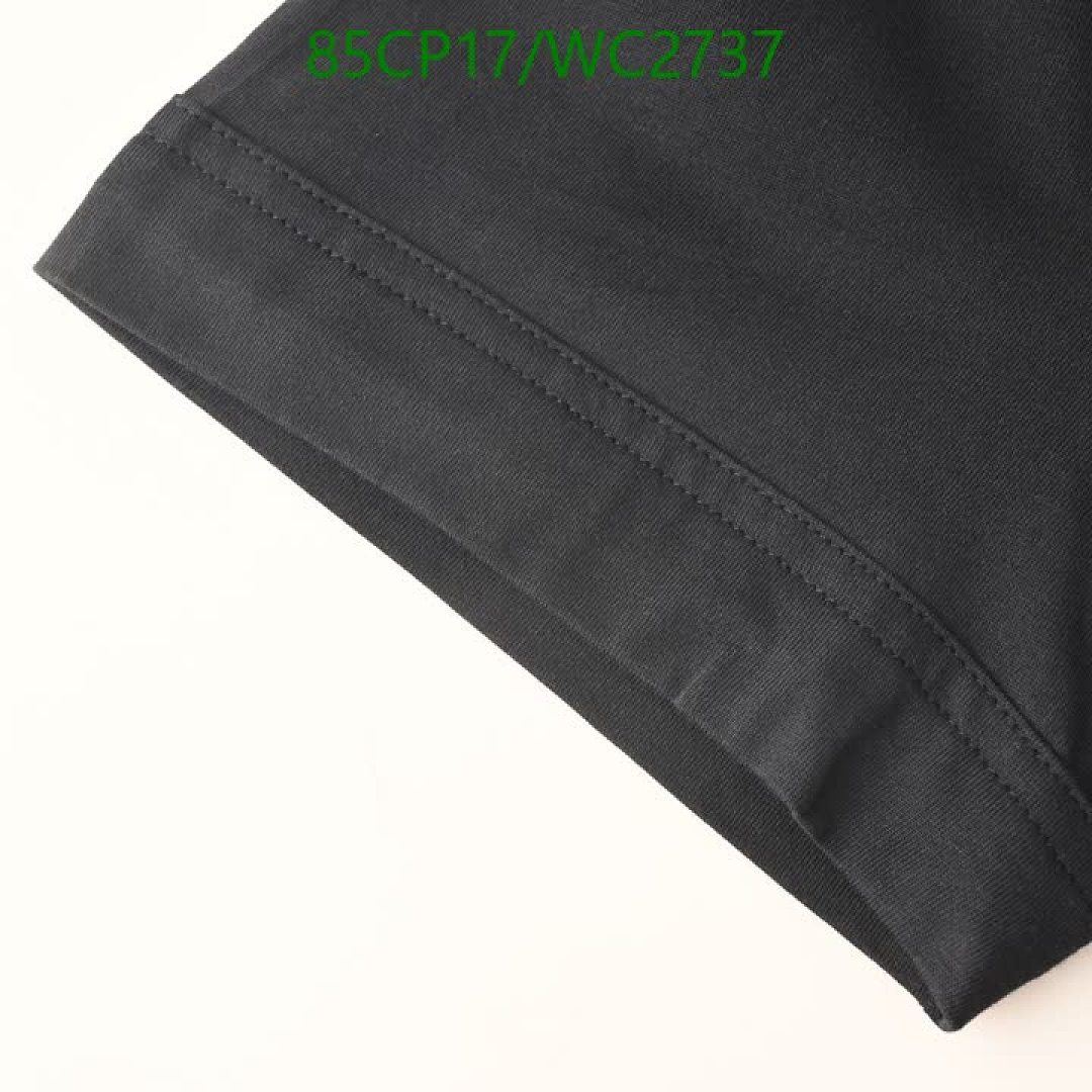 Moncler-Clothing Code: WC2737 $: 85USD