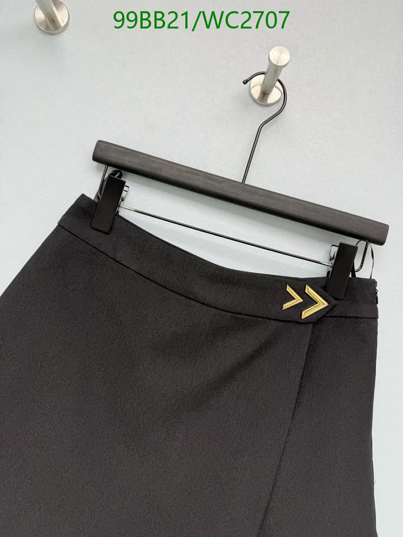 Valentino-Clothing Code: WC2707 $: 99USD