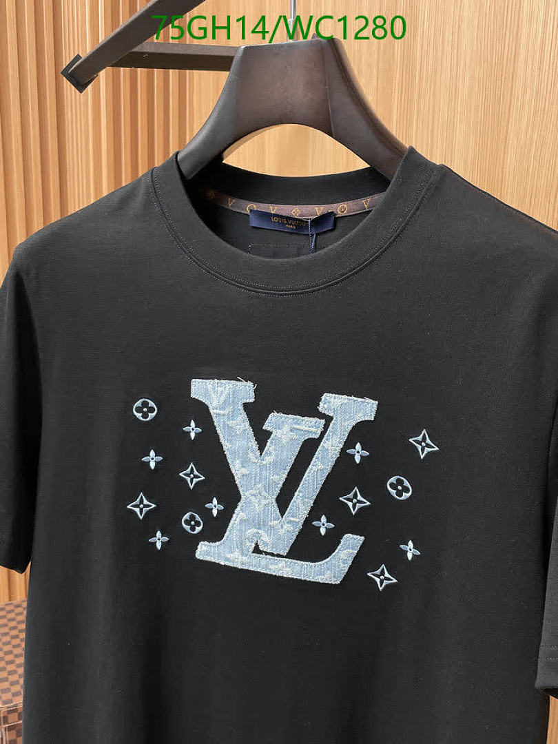 LV-Clothing Code: WC1280 $: 75USD