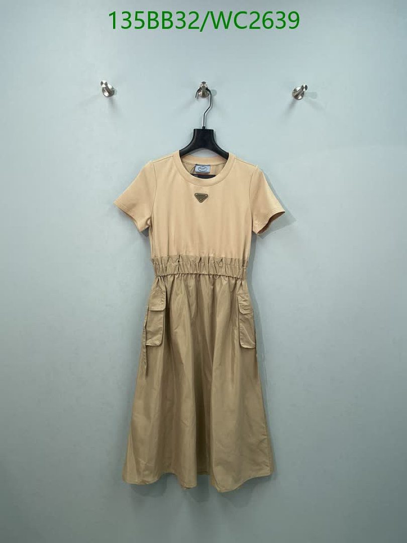 Prada-Clothing Code: WC2639 $: 135USD