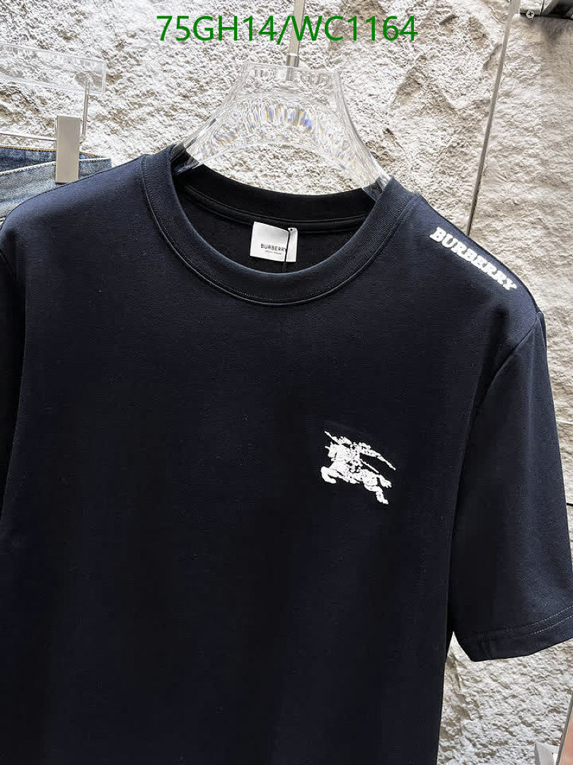 Burberry-Clothing Code: WC1164 $: 75USD