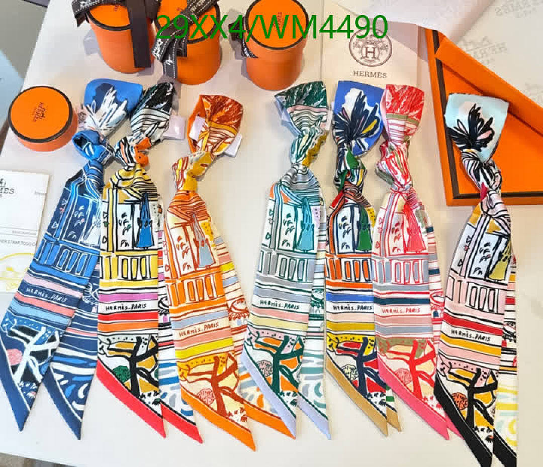 Hermes-Scarf Code: WM4490 $: 29USD
