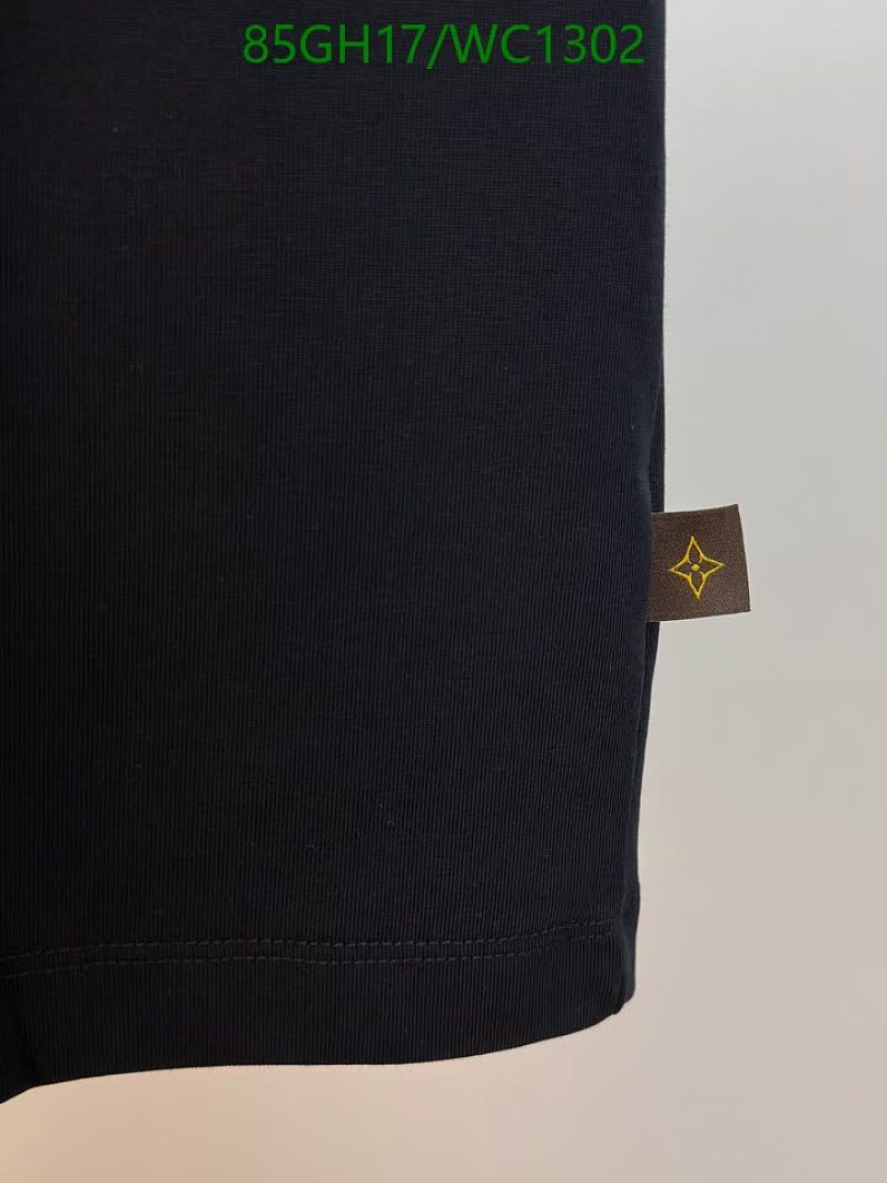 LV-Clothing Code: WC1302 $: 85USD