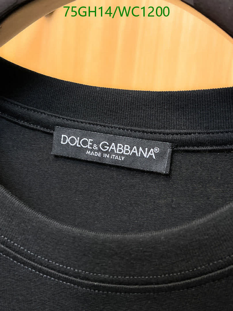 D&G-Clothing Code: WC1200 $: 75USD