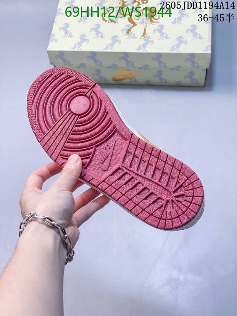 NIKE-Women Shoes Code: WS1944 $: 69USD