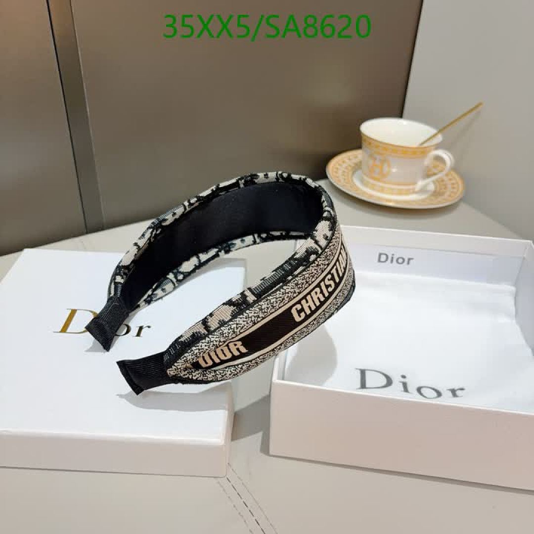 Dior-Headband Code: SA8620 $: 35USD
