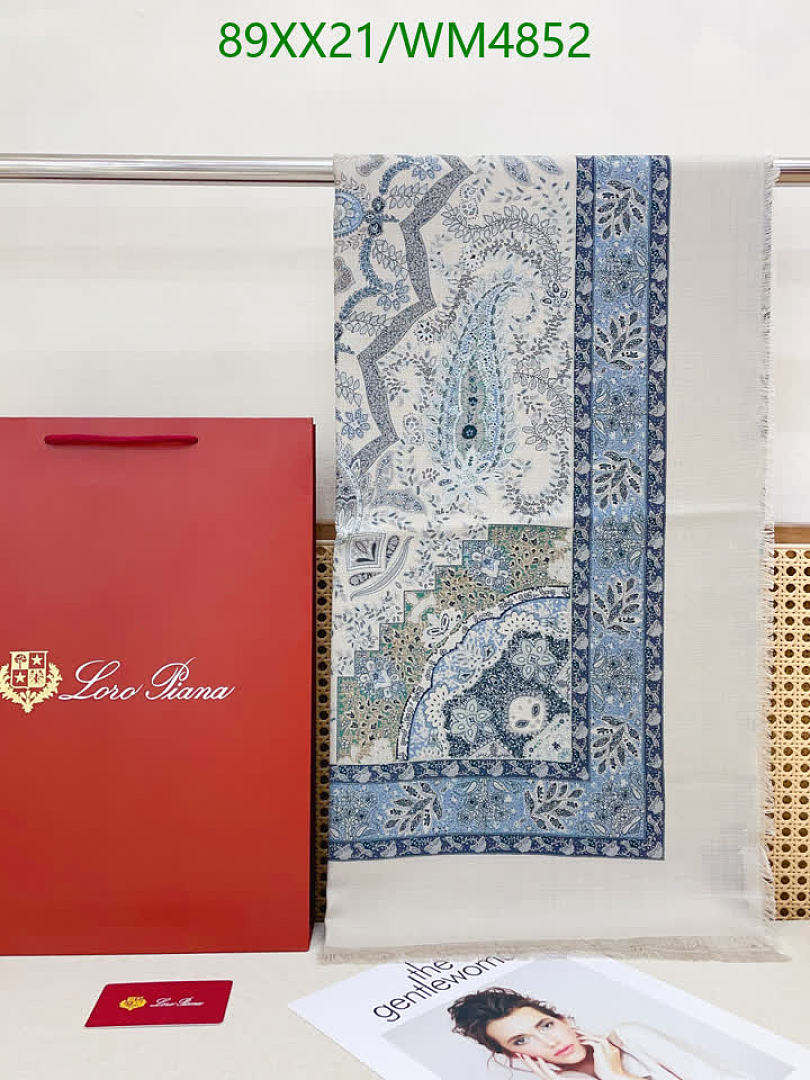 Loro Piana-Scarf Code: WM4852 $: 89USD