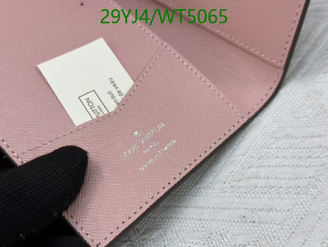 LV-Wallet-4A Quality Code: WT5065 $: 29USD