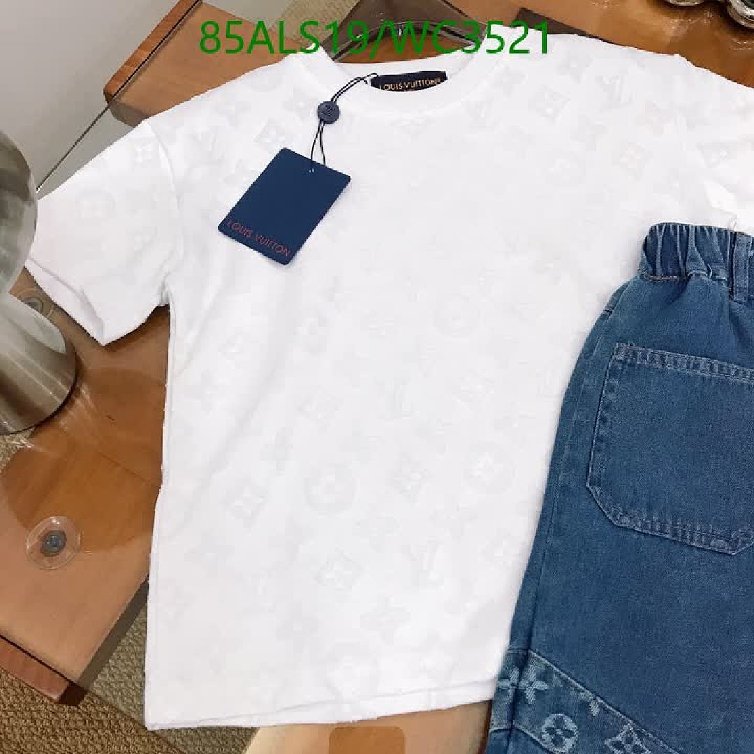 LV-Kids Clothing Code: WC3521 $: 85USD